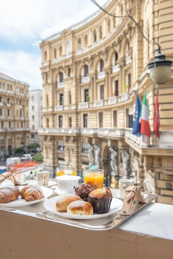 Palazzo Nana Suites & Apartments Naples Italy